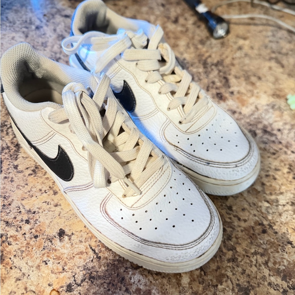 Nike Cream and Black Athletic Shoes